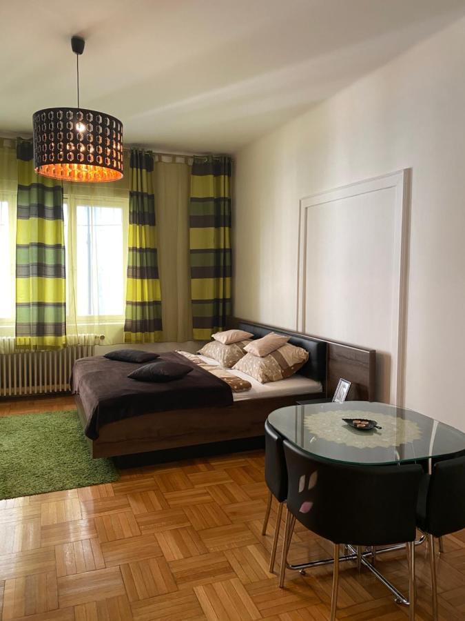 Come & Stay Apartments And Rooms City Center Budapesta Exterior foto