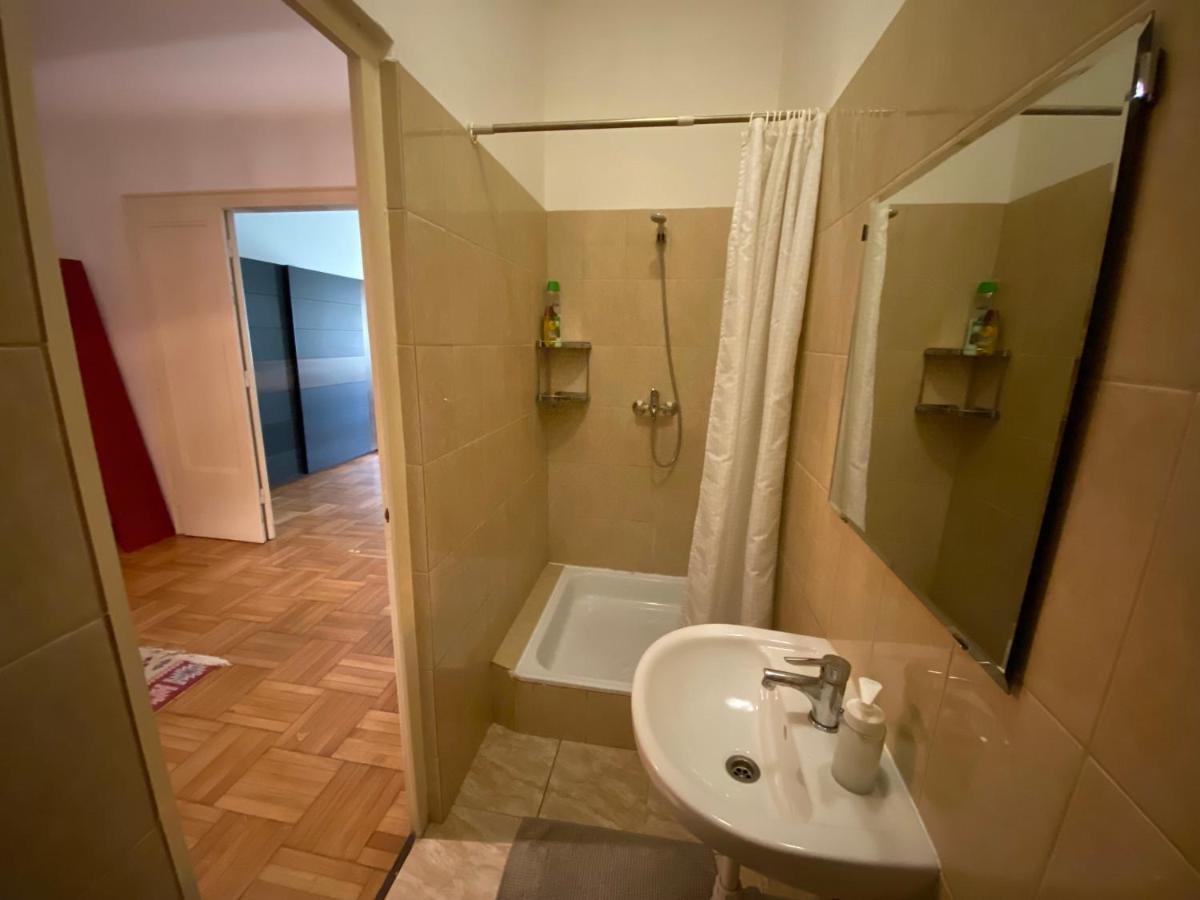 Come & Stay Apartments And Rooms City Center Budapesta Exterior foto