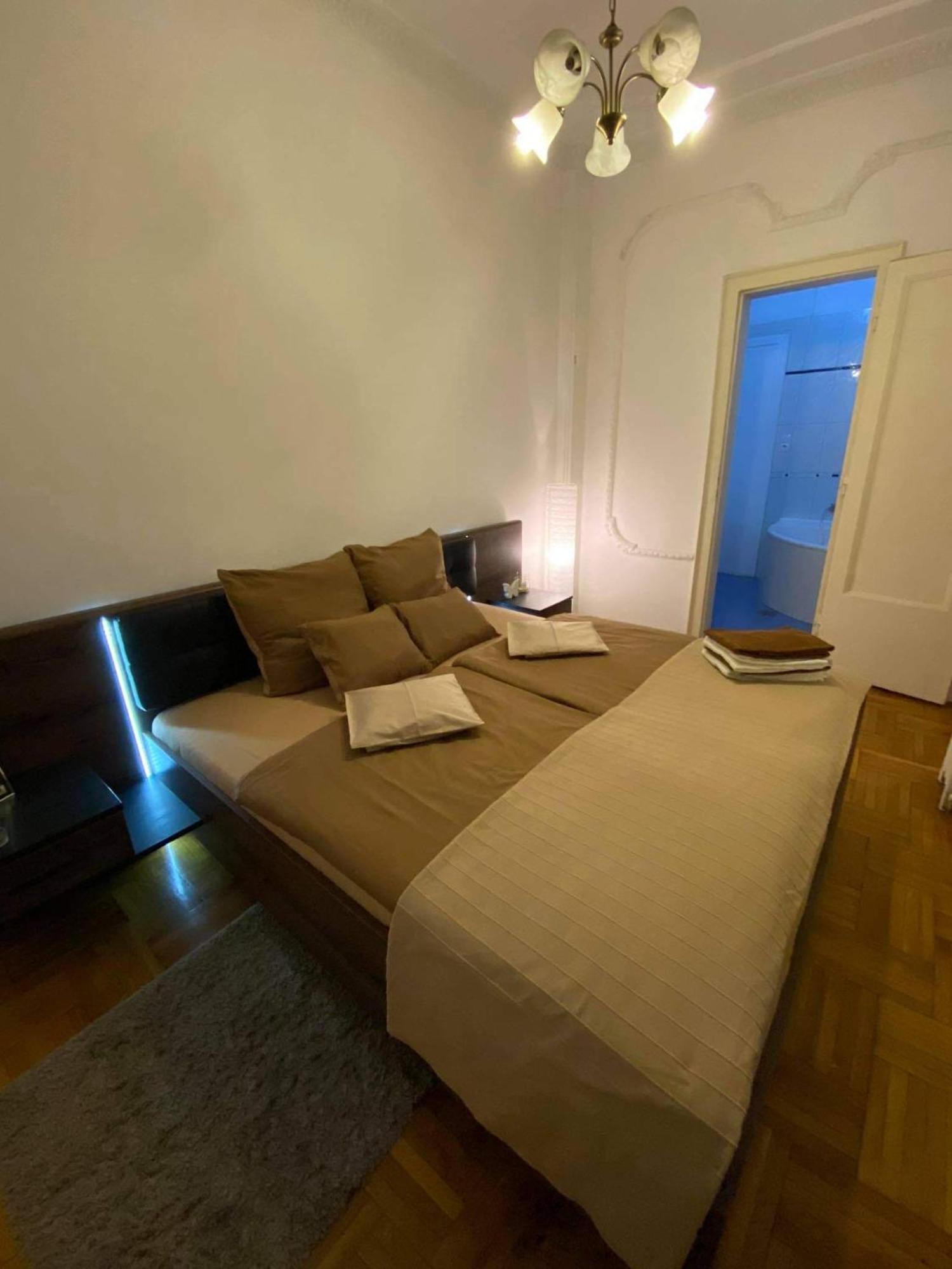 Come & Stay Apartments And Rooms City Center Budapesta Exterior foto