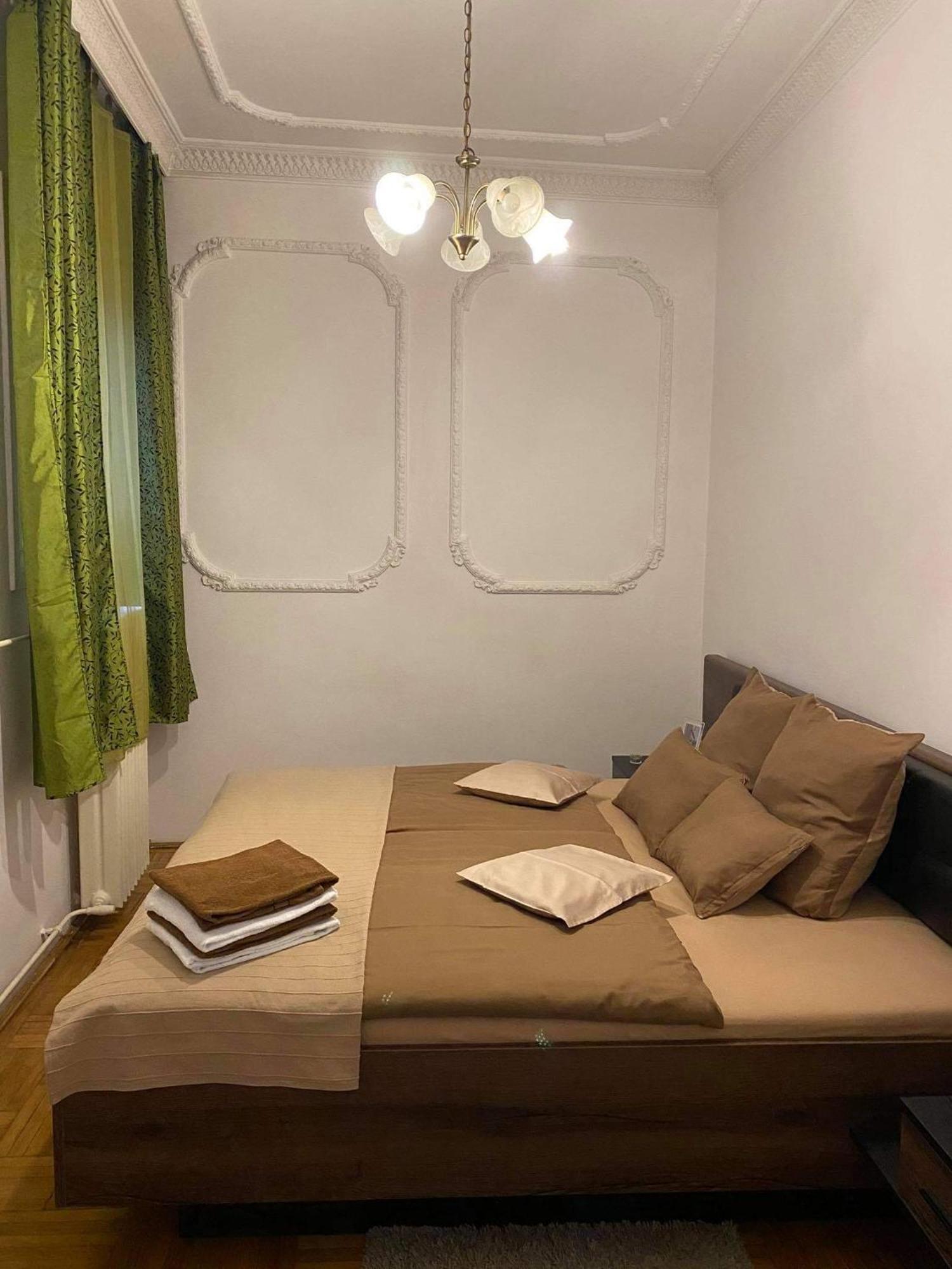 Come & Stay Apartments And Rooms City Center Budapesta Exterior foto