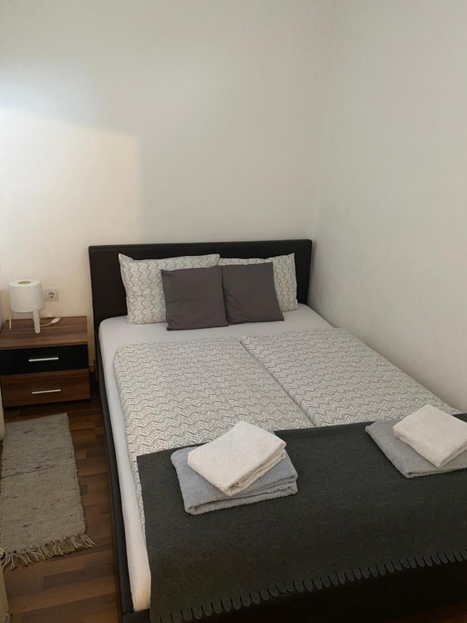 Come & Stay Apartments And Rooms City Center Budapesta Exterior foto