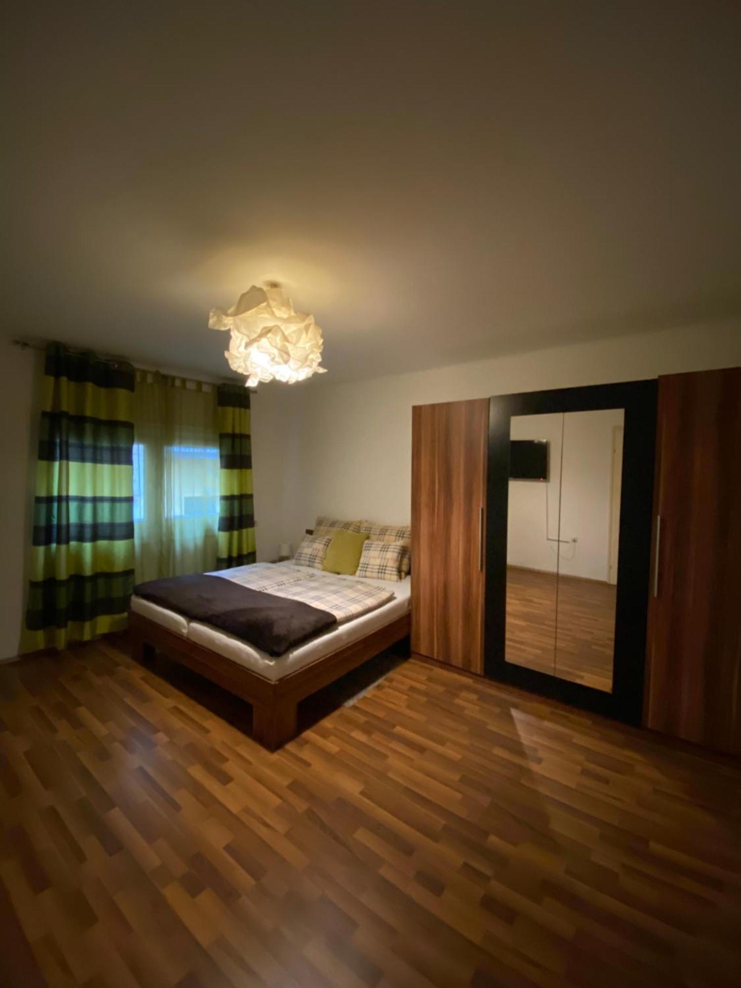 Come & Stay Apartments And Rooms City Center Budapesta Exterior foto